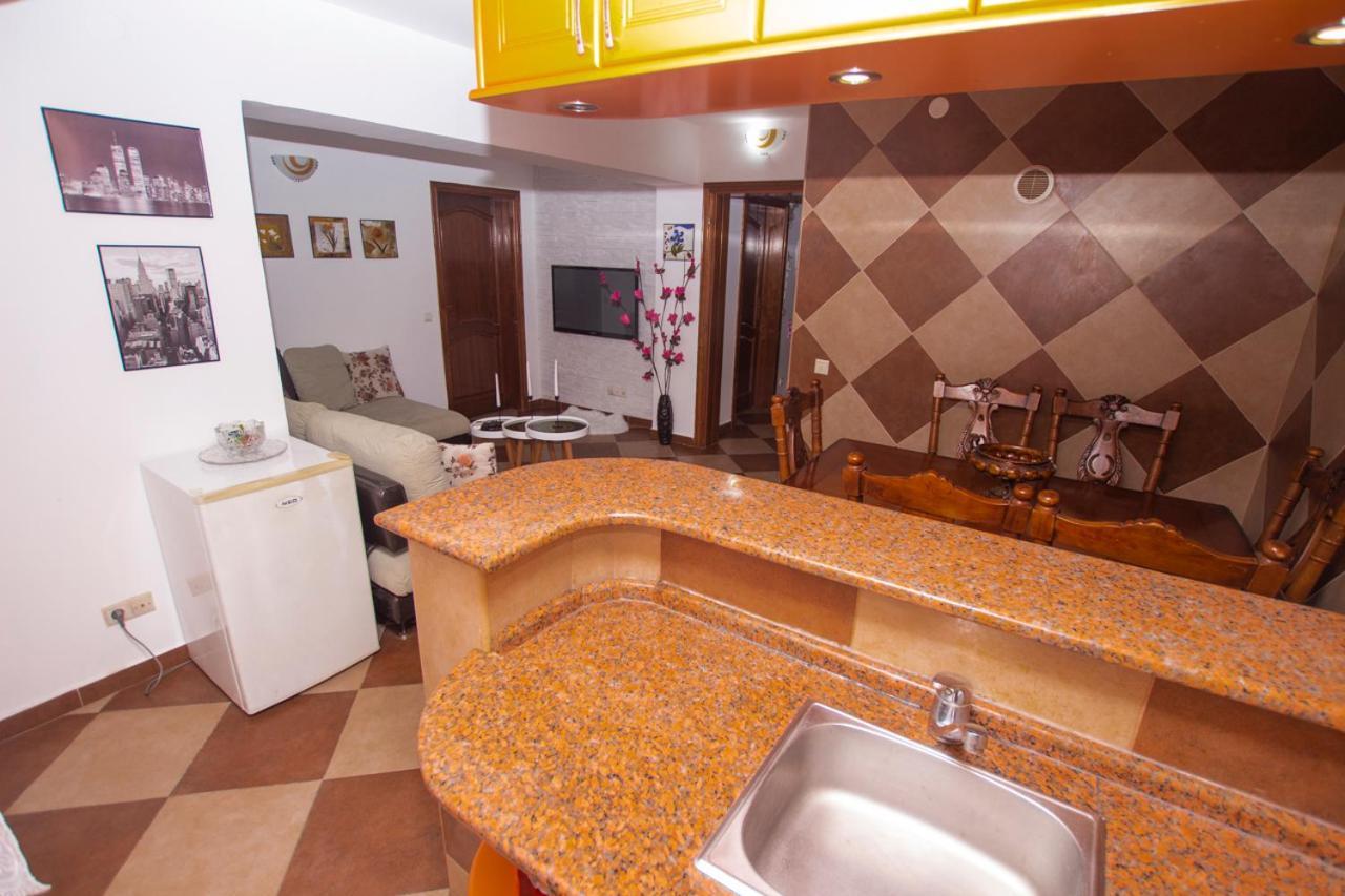 Lea Apartment บาร์ ภายนอก รูปภาพ