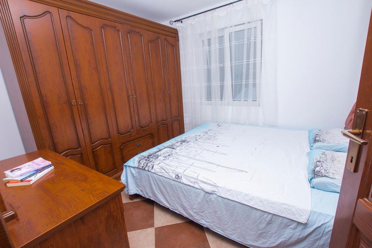 Lea Apartment บาร์ ภายนอก รูปภาพ