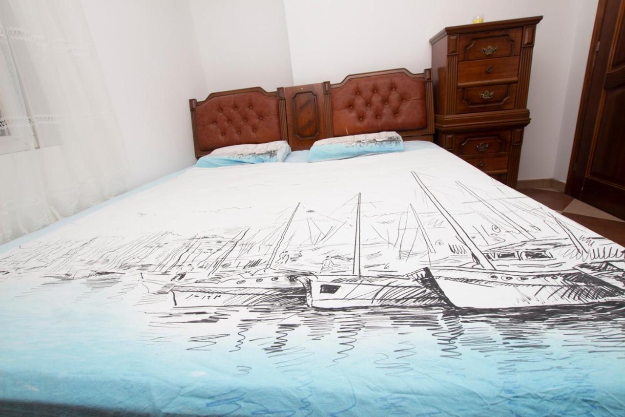 Lea Apartment บาร์ ภายนอก รูปภาพ